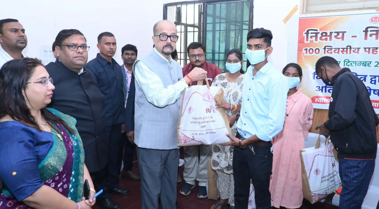 राज्यपाल श्री रमेन डेका