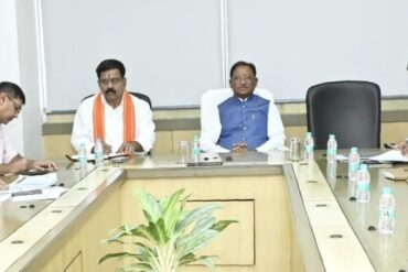 मुख्यमंत्री विष्णु देव साय ने पंचायत एवं ग्रामीण विकास विभाग के कार्यों की गहन समीक्षा की, अंतिम व्यक्ति तक विकास पहुँचाना बताया सर्वोच्च प्राथमिकता