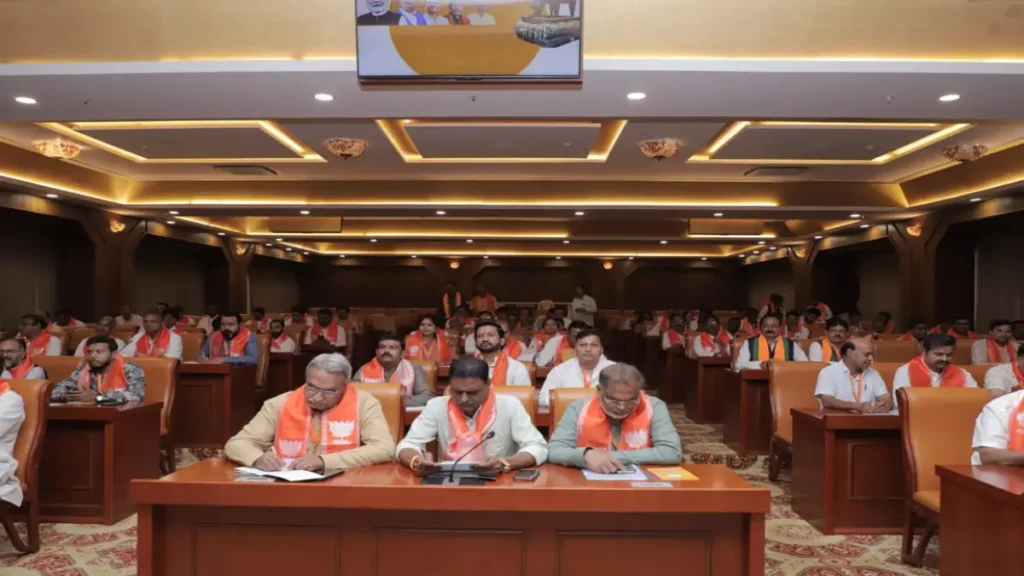 13 से 25 अप्रैल तक अम्बेडकर जयंती मनाएगी BJP, राज्यस्तरीय कार्यशाला में तय हुई रणनीति कांग्रेस पर बाबासाहेब के अपमान का लगाया आरोप, अनुसूचित क्षेत्रों में होगा जनसंपर्क अभियान