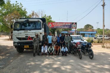अंतरराज्यीय वाहन चोर गिरोह का भंडाफोड़: गिरोह के सरगना जमील खान समेत चार आरोपी गिरफ्तार, पाकिस्तान वीजा की जानकारी ने बढ़ाए सवाल, लगभग 42 लाख की संपत्ति जब्त