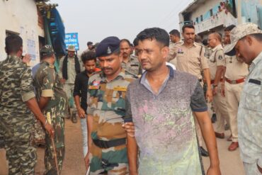 STF का ऑपरेशन क्लीन कबीरधाम: अवैध निवासियों पर पुलिस का बड़ा शिकंजा, फर्जी दस्तावेज़ों पर रह रहे संदिग्धों की धरपकड़, नौ आरोपी नामजद, दो प्रकरण दर्ज