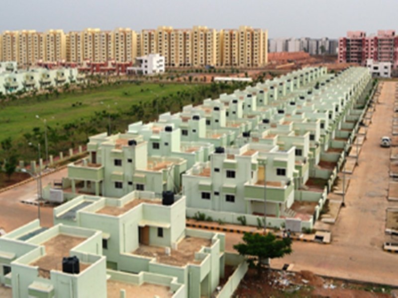 हाउसिंग बोर्ड को खरीदारों का इंतजार: शहरों से दूर बने मकान 30% छूट के बाद भी नहीं बिके, 1700 से अधिक मकान अब भी खाली