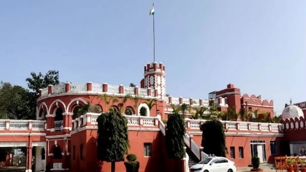 खैरागढ़ विश्वविद्यालय में विदेशी कलाकारों की बढ़ती रुचि, प्रवेश हेतु भारी आवेदन, रजिस्ट्रेशन की अंतिम तिथि 16 जून