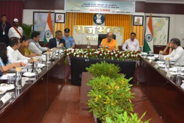 राज्यपाल ने प्रधानमंत्री जनमन योजना के क्रियान्वयन की समीक्षा की, कहा - केवल रिर्पाेर्ट पर निर्भर न रहें अधिकारी, निचले स्तर पर जाकर योजनाओें का क्रियान्वयन देखें