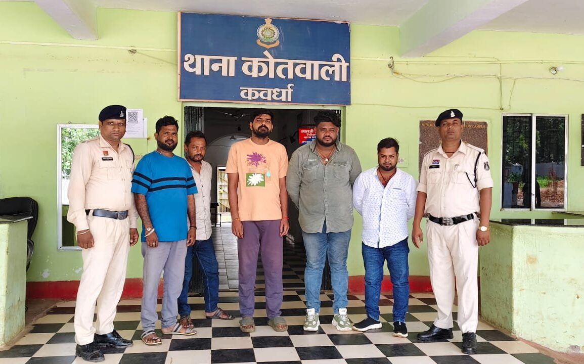 अवैध शराब पर पुलिस की ताबड़तोड़ कार्रवाई, पाँच ढाबा संचालक गिरफ्तार