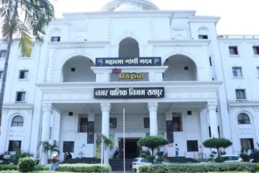 महापौर के लिए नई टोयोटा, विभागों को मिलेंगे दर्जनों नए वाहन