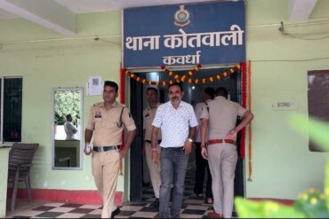 कवर्धा: पत्रकारों के विरोध प्रदर्शन के बाद पुलिस की कार्रवाई, फैक्ट्री संचालक संदीप गुप्ता गिरफ्तार