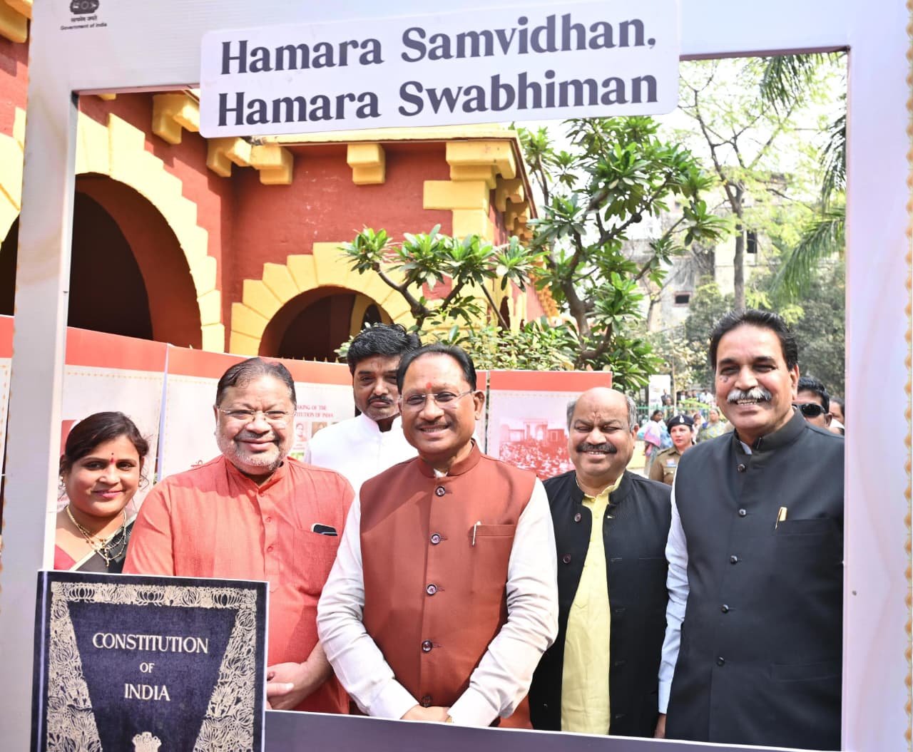 1764151158 683adf16089892a2ee3b