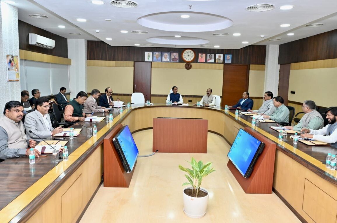 छत्तीसगढ़ कैबिनेट बैठक: घरेलू उपभोक्ताओं को बिजली बिल में बड़ी राहत, सोलर प्लांट पर सब्सिडी, क्रय नियम संशोधन सहित दो महत्वपूर्ण विधेयक मंजूर