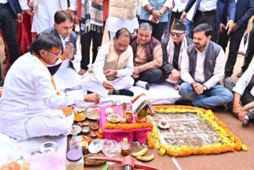 मुख्यमंत्री विष्णु देव साय ने चित्रोत्पला फिल्म सिटी एवं ट्राइबल एंड कल्चरल कन्वेंशन सेंटर का किया भूमि पूजन, 150 करोड़ रुपये की लागत से लगभग 100 एकड़ में विकसित होगी फिल्म सिटी