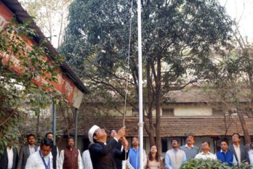 जनसम्पर्क संचालनालय में आयुक्त डॉ. रवि मित्तल ने किया ध्वजारोहण