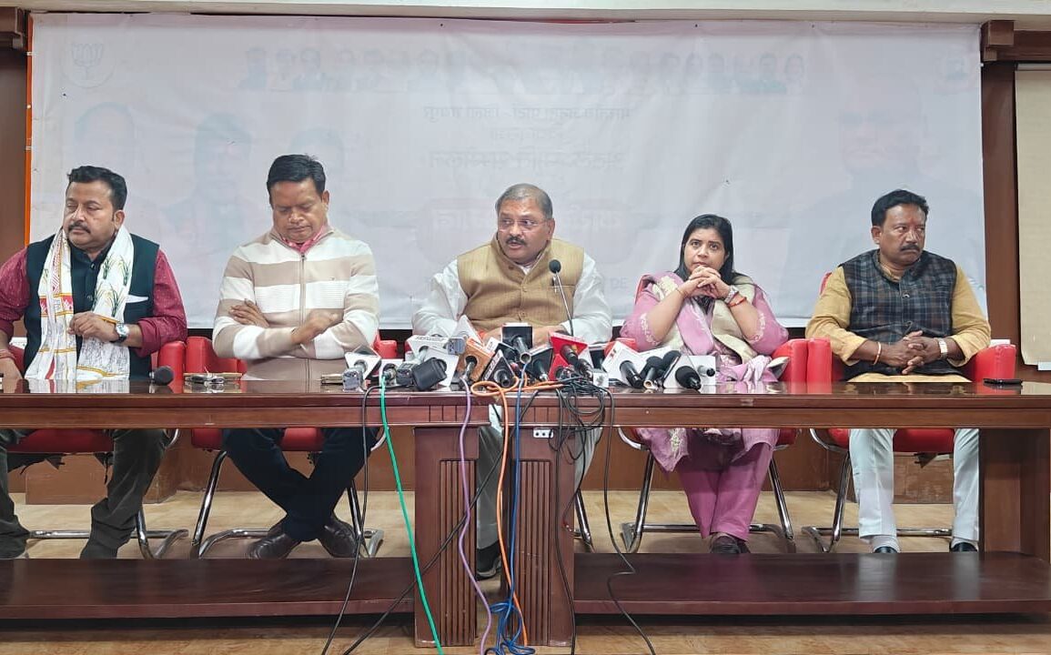 पश्चिम बंगाल में टीएमसी सरकार में कोई सुरक्षित नहीं हैं- संतोष पांडेय