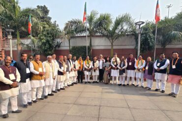 नितिन नबीन के नामांकन कार्यक्रम में शामिल हुए छत्तीसगढ़ के भाजपा पदाधिकारी