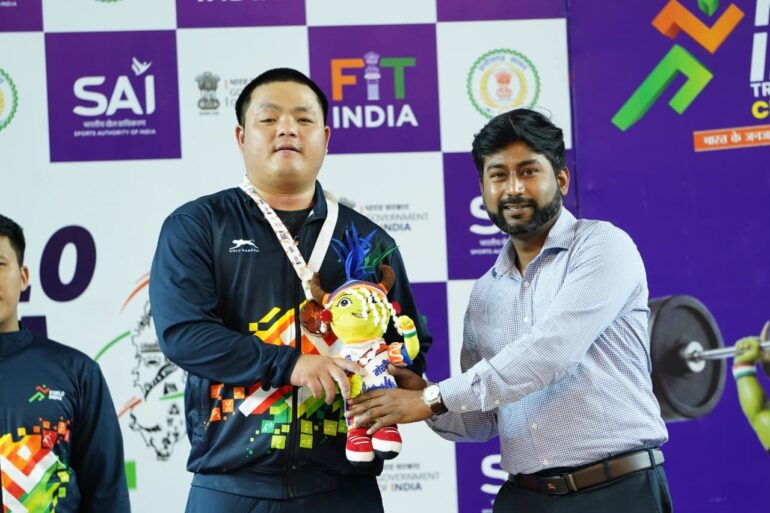 1774689895 62adf710d0f134d8a29f