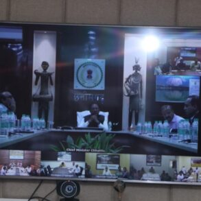 1774696086 5be44c388050a7e82a6d